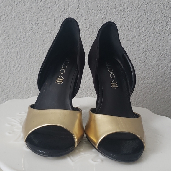 Aldo Peep Toe Cut Out Heels - Picture 2 of 5